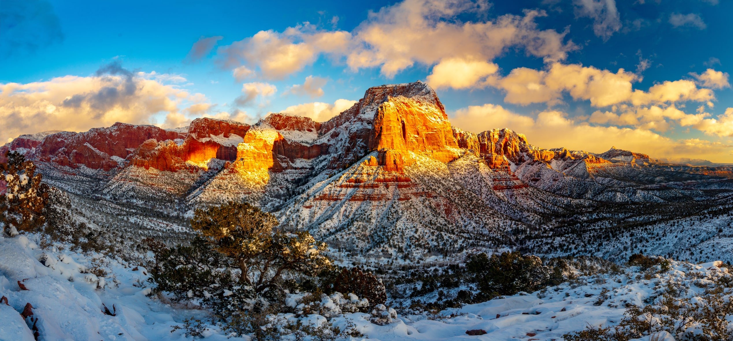 Grand canyon snowy caps